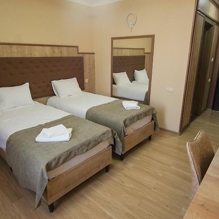 Hotel Juralius Тбілісі Екстер'єр фото