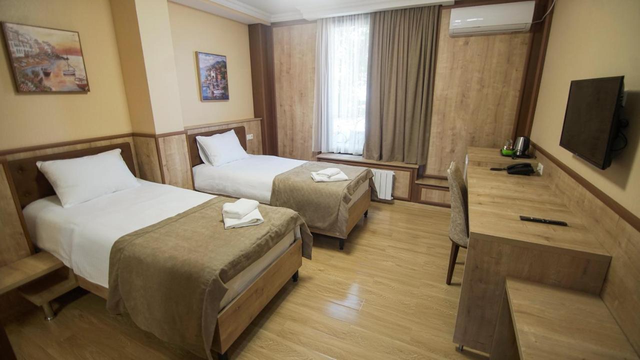 Hotel Juralius Тбілісі Екстер'єр фото