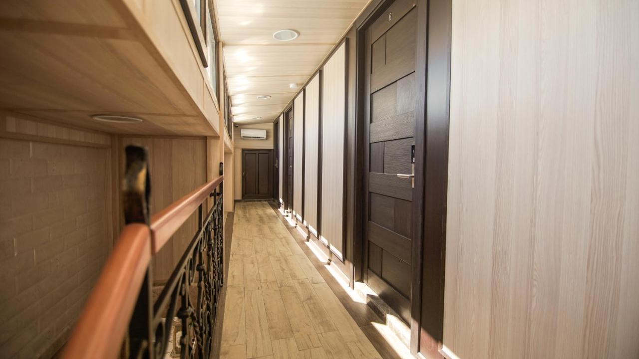 Hotel Juralius Тбілісі Екстер'єр фото